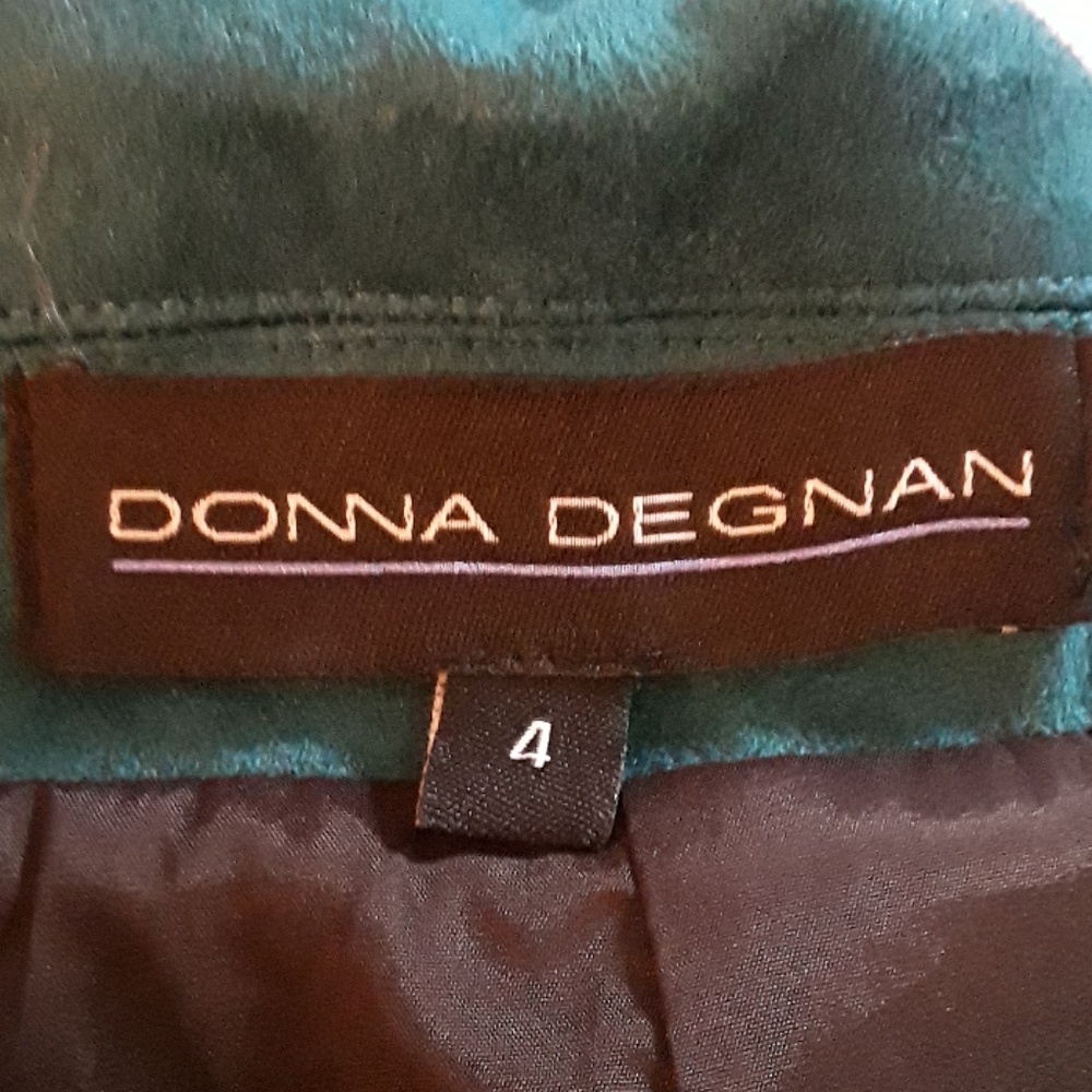 Polyester Jacket - Picture 4 of 4